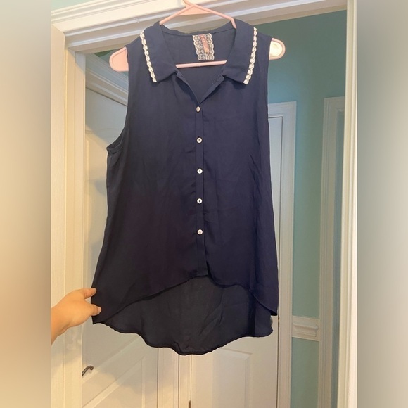 MAUVE High Low Lace Trim Collar Tank Top - Picture 1 of 4